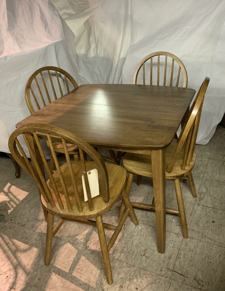 Kitchen Table Set | Grimes Interiors